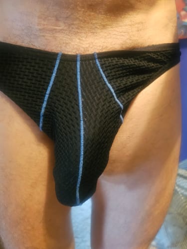 Customer photo review of 3 Pack Men's Ice Silk High-Elastic Breathable Briefs for Sports