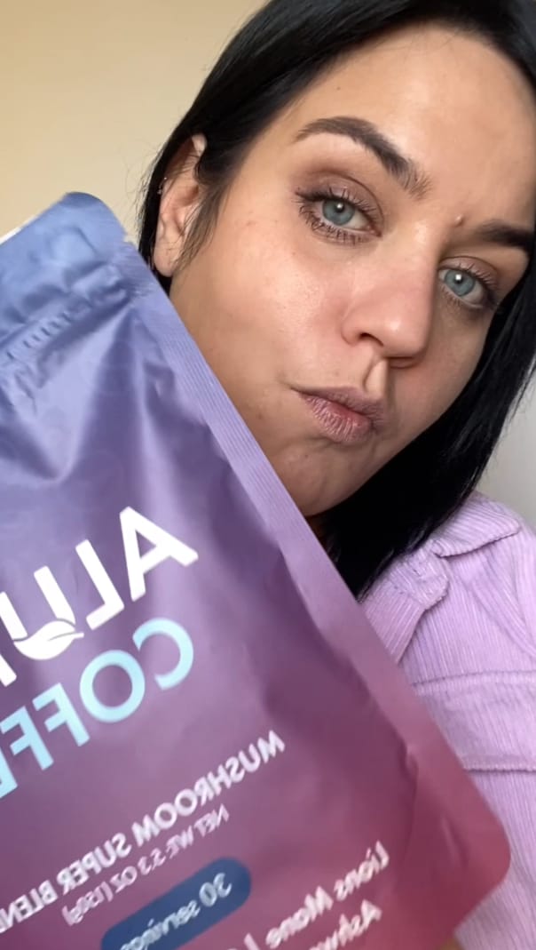 Customer photo review of ALUMA Mushroom Coffee
