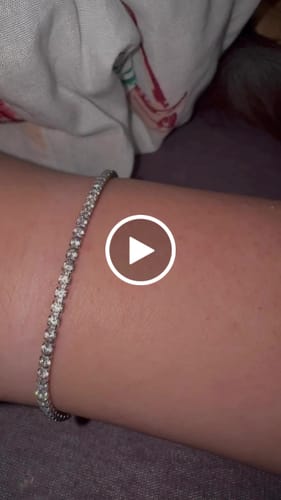 Customer video review of Tennis Armband | 18K vergoldet