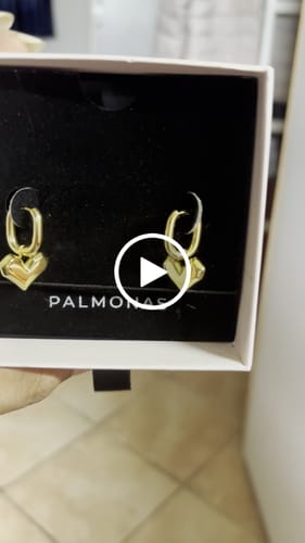 Customer video review of Peripheral Heart Earrings