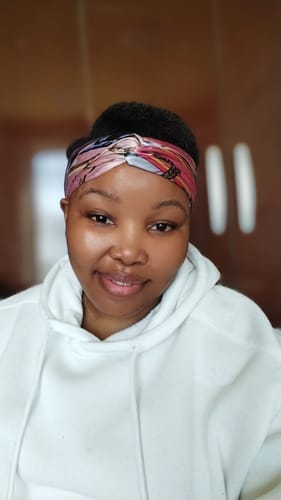 Customer photo review of Glow Beauty Serum