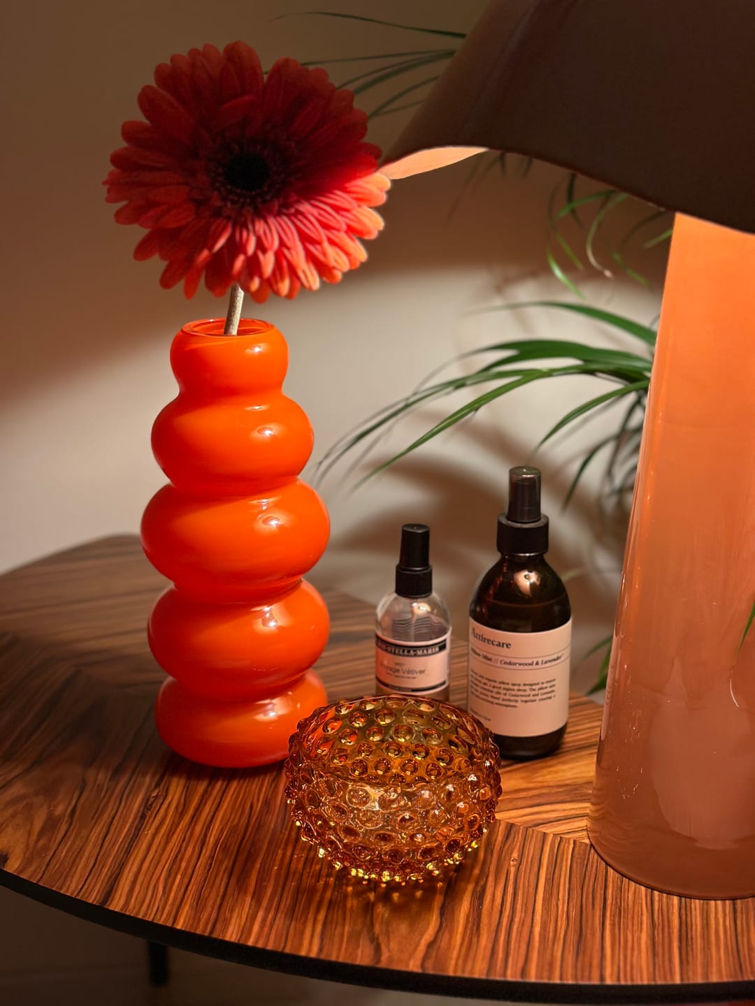 Customer photo review of Malá Hobnail Mísa Amber