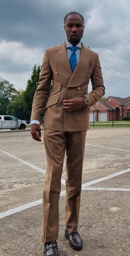 Customer photo review of Halle - 21