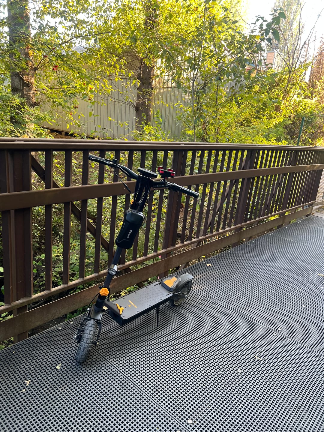 Customer photo review of Ausom L1 Electric Scooter