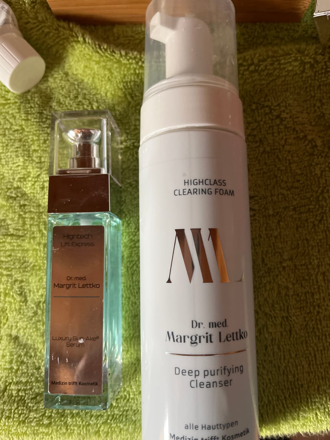 Customer photo review of Angebot: Deep Purifying Cleanser - Reinigungsschaum