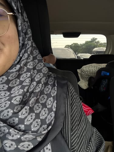 Customer photo review of Dahulu Square (Black)