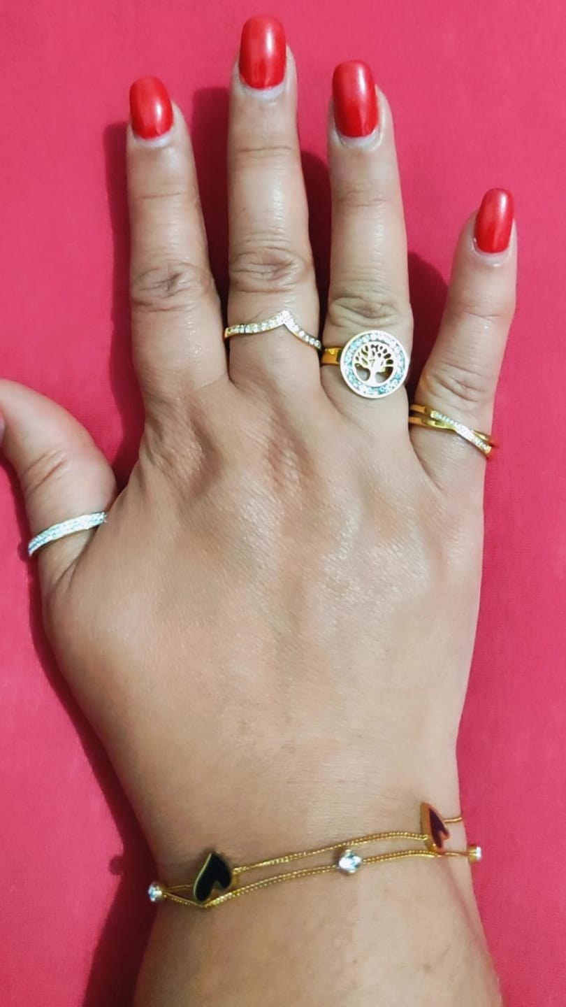 Customer photo review of Anel Árvore da Vida Banhado em Ouro 18K