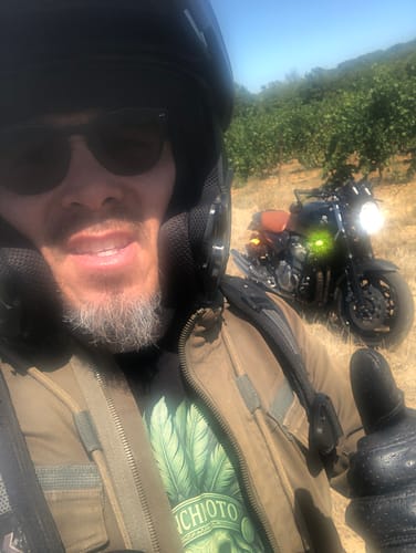 Customer photo review of T-SHIRT DARK RUIN