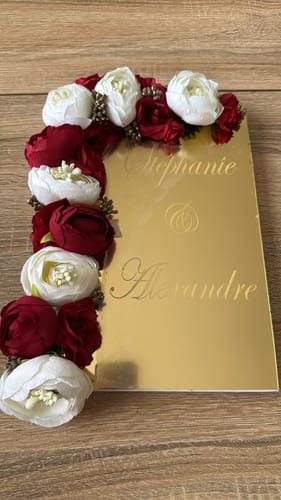 Customer photo review of Livre d’or personnalisé Célia