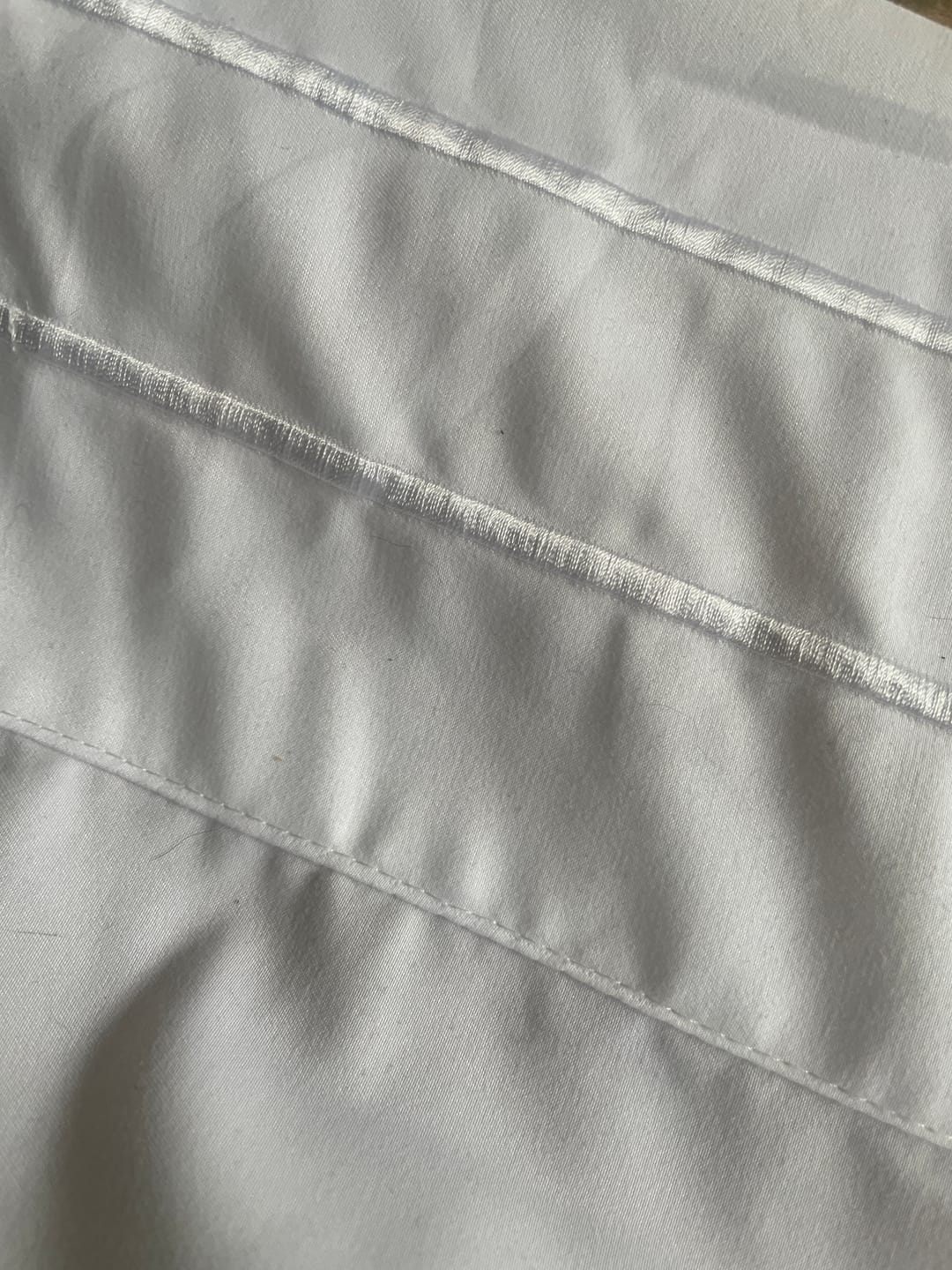 Customer photo review of Sábanas Lujo 1800 Hilos - King - Soft Touch