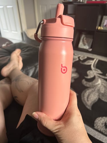 Customer photo review of Hydro X Bottle 24oz