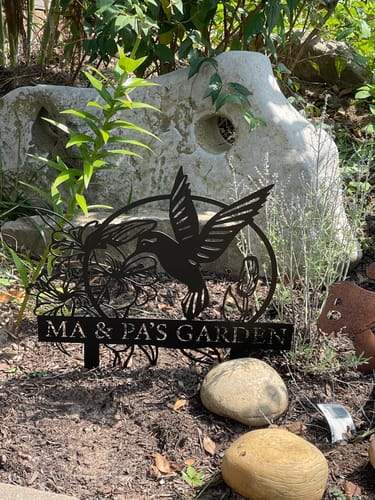 Customer photo review of Metal Hummingbird Yard Art