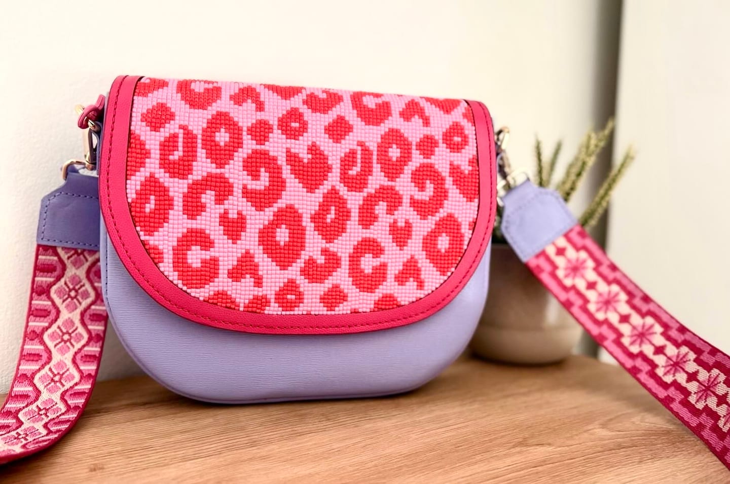 Customer photo review of Leo Vibes