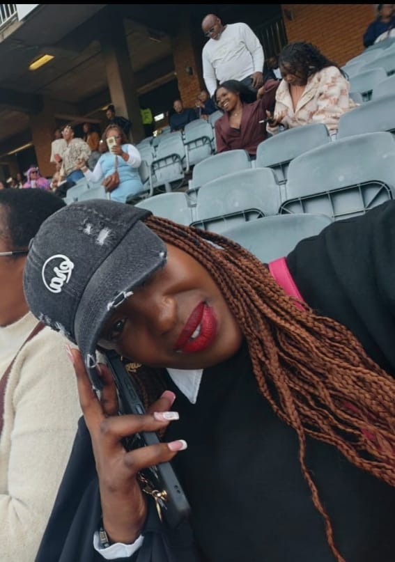 Customer photo review of Era Distressed Black Denim Cap