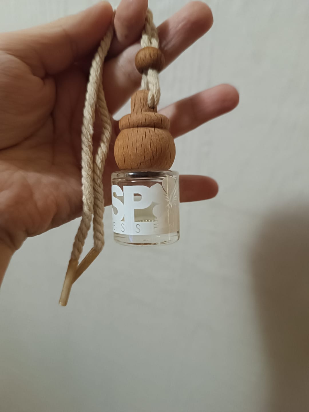 Customer photo review of Aromatizador de Auto Coco Lime