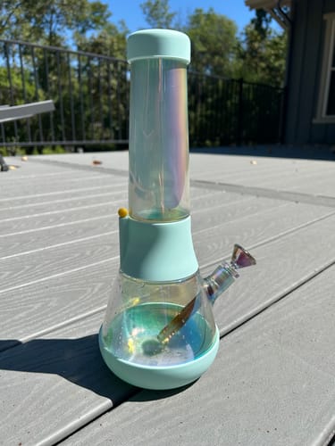 Customer photo review of The Bong Iridescent - Sky