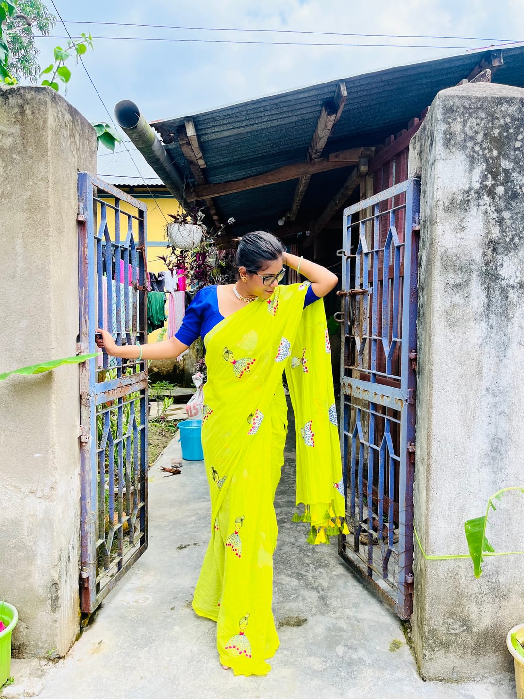 Customer photo review of Green Embroidery Mulmul Cotton Saree