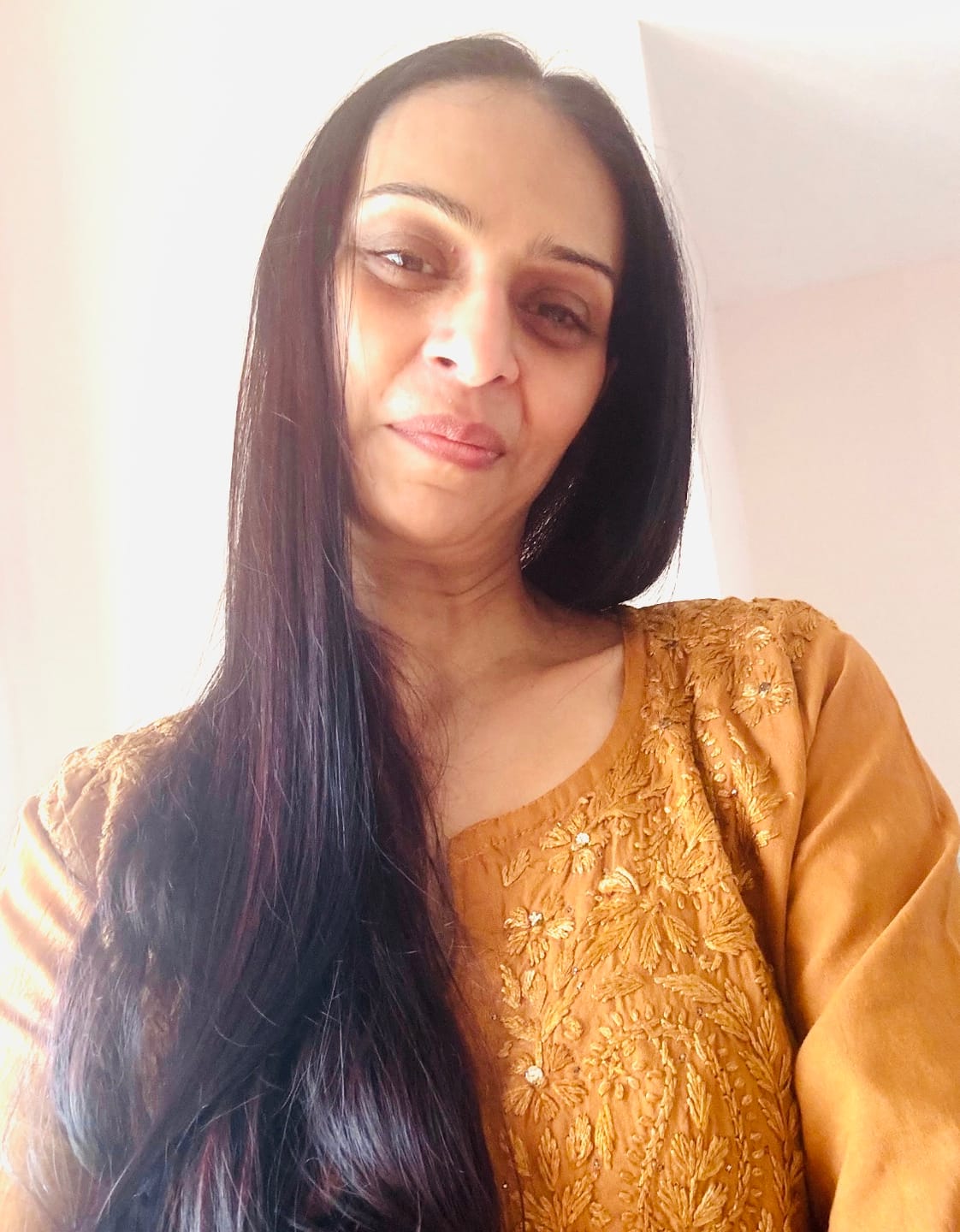 Customer photo review of Golden Brown 2 piece Rayon Mukaish set
