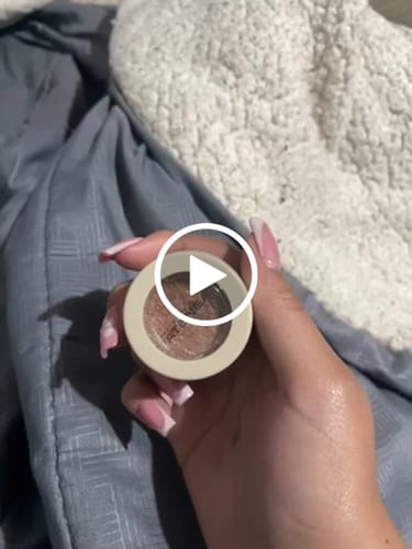 Customer video review of SOMBRA CREMOSA INDIVIDUAL