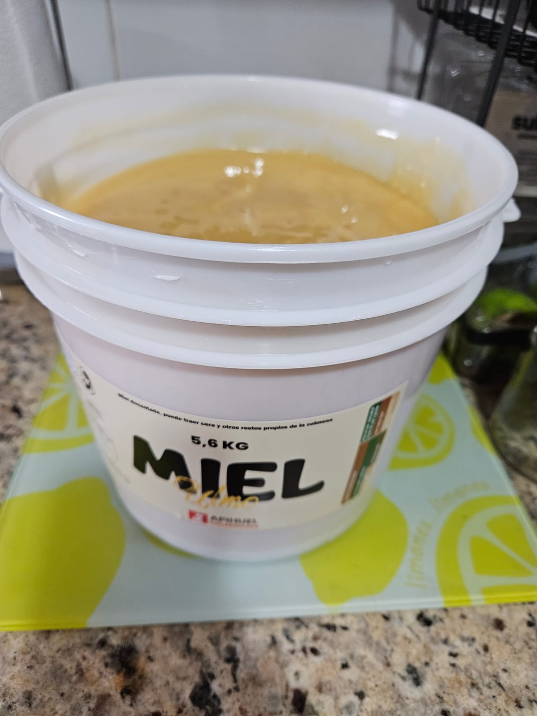Customer photo review of Balde Miel de Ulmo 5,6 kg + envío GRATIS