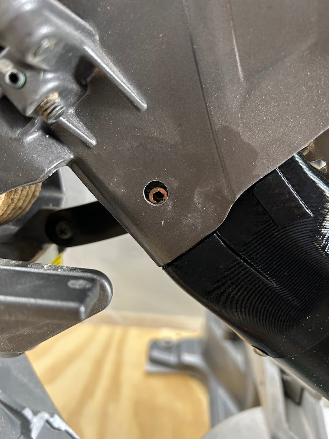 Customer photo review of Metabo/Hitachi 12" Miter Saw Dust Collection Chute