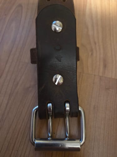 Customer photo review of Chicago Screws - 1/4" - 2 Pack