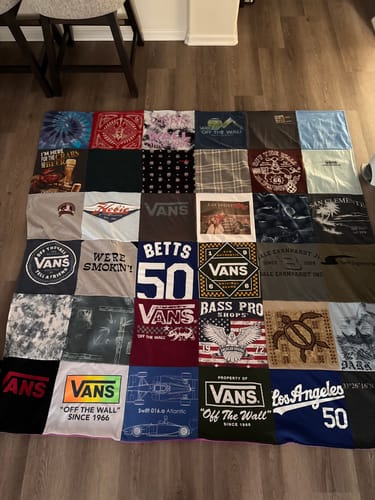 Customer photo review of Project Repat T-Shirt Quilt