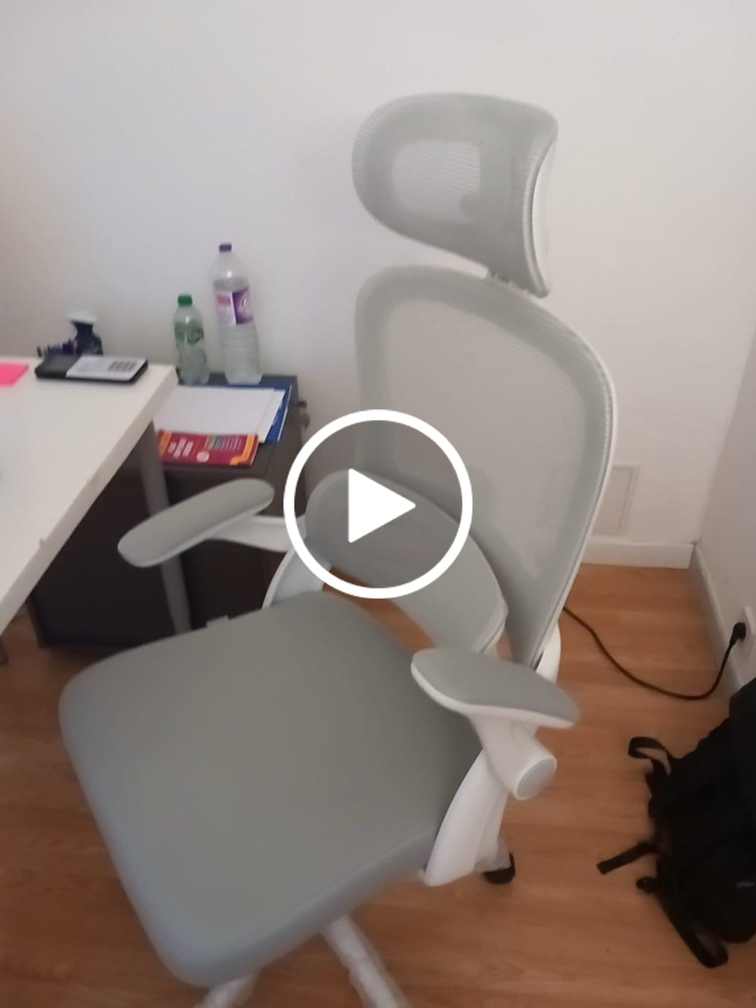Customer video review of M102C Chaise de bureau