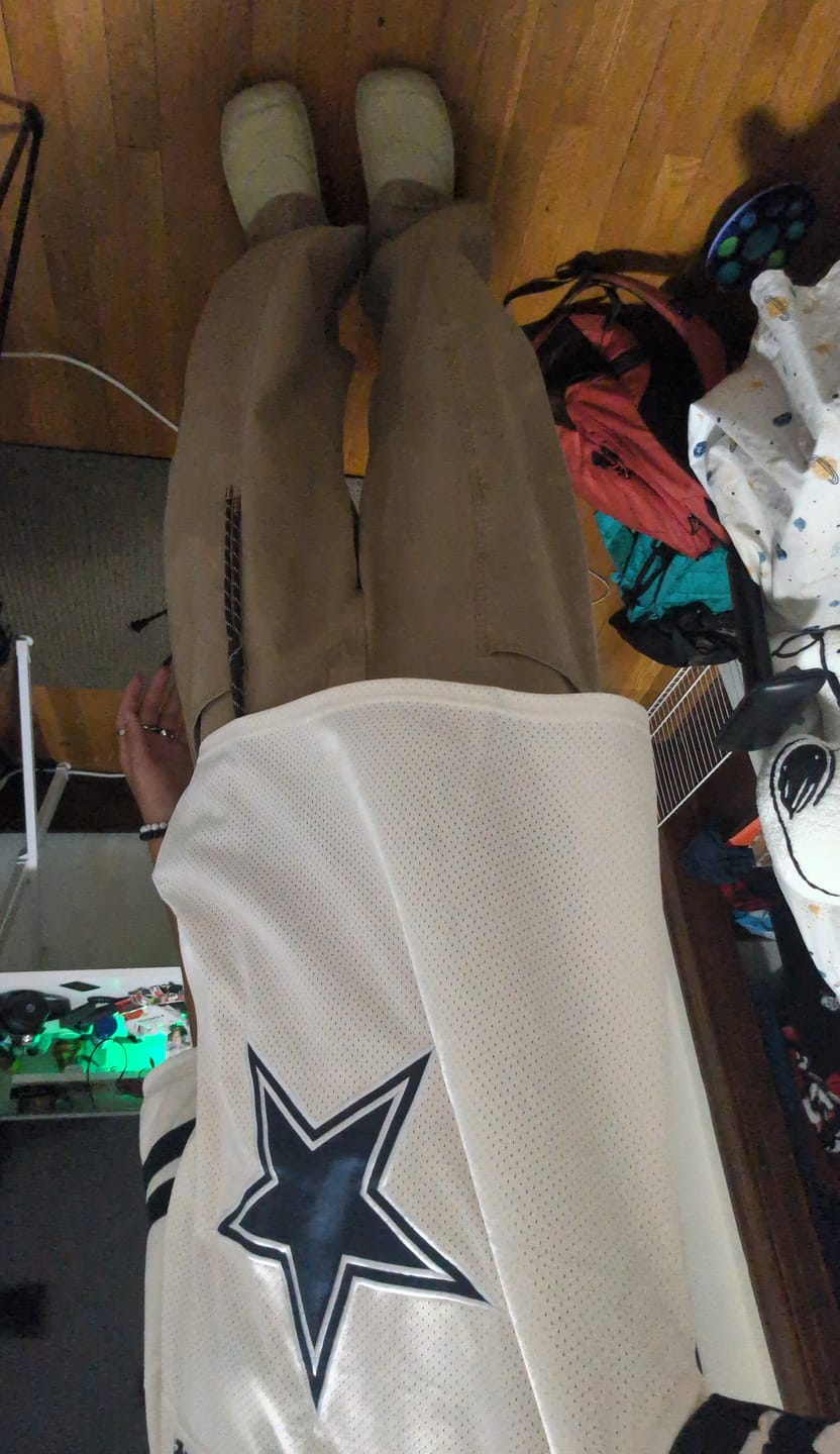 Customer photo review of Aelfric Eden Baggy Barrel Pants