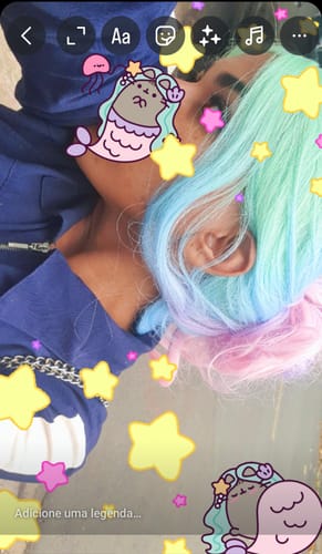 Customer photo review of Lace Front Arcoiris Cores Ondulada