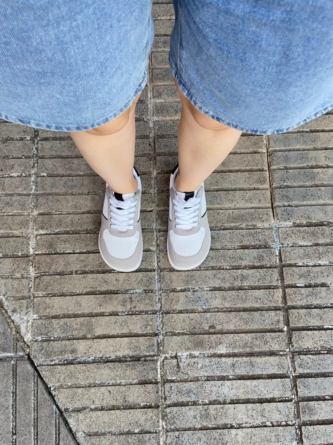 Customer photo review of Roots Urban Gris