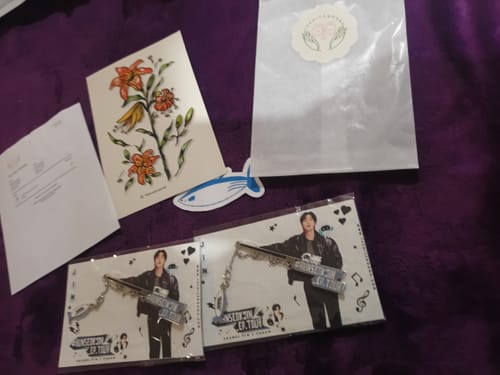 Customer photo review of (PREORDER) Jin 2025 Tour Pin