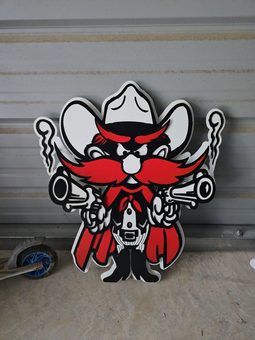 Customer photo review of Texas Tech "RAIDER RED" 3D Vintage Metal Wall Art