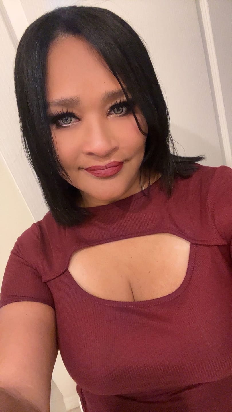 Customer photo review of Citha Hazel Brown Prescription Colored Contact Lenses