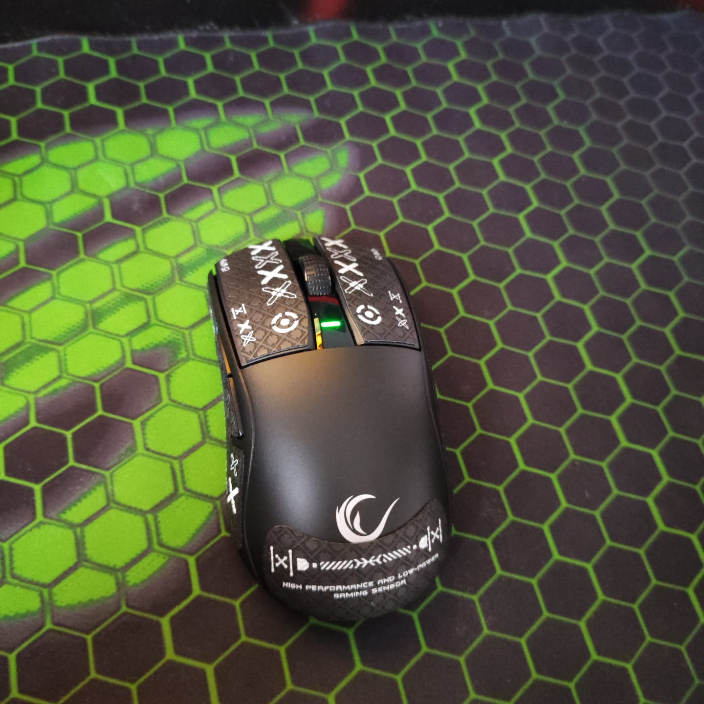 Customer photo review of 4000 Hz Kablosuz Oyuncu Mouse