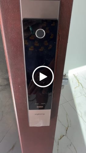 Customer video review of Zigbang ( Previously Samsung ) SHP‑P52 Smart Lock – Auto‑Lock Fingerprint Entry - Wi-Fi