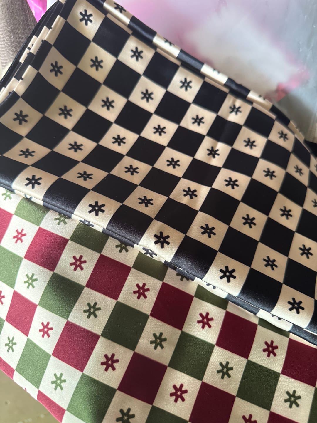 Customer photo review of Monogram Square (Burgundy)