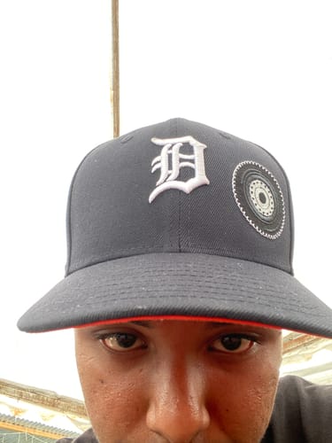 Customer photo review of 59FIFTY Detroit Tigers MLB City Navy Fitted