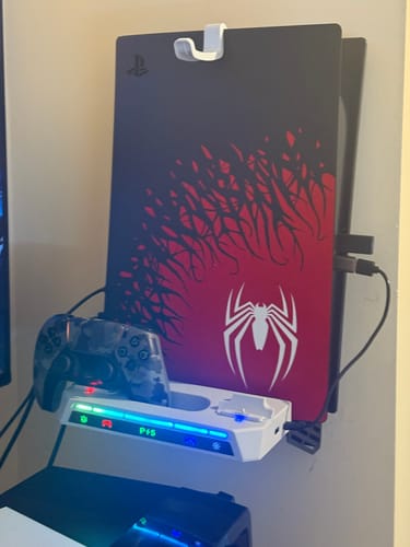 Customer photo review of PS5 Wall Mount