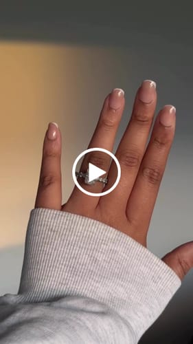 Customer video review of Classic 4.0Ct Radiant Cut Engagement Ring Promise Ring For Her