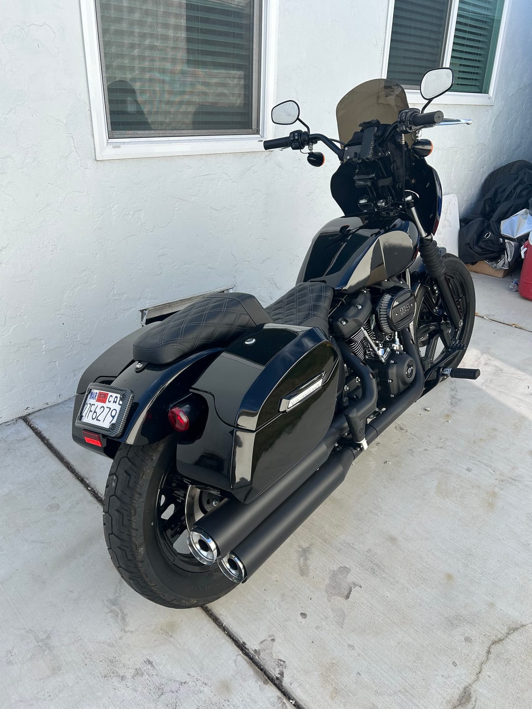 Customer photo review of 32L - Darkin Large Quick Mount Painted Hard Saddlebags for Harley Softail Street Bob FXBB