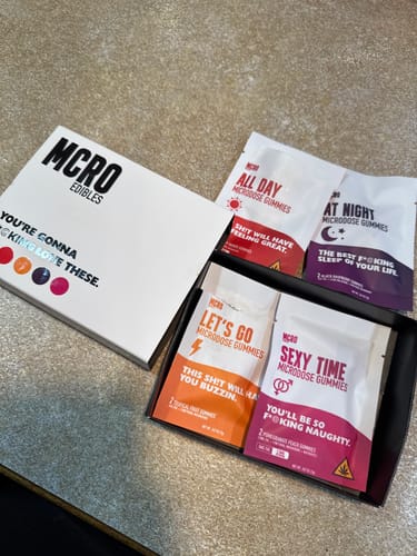 Customer photo review of MCRO Sample Box