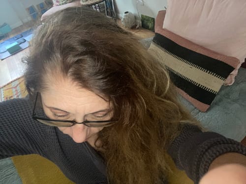 Customer photo review of Instant Dye Shampoo