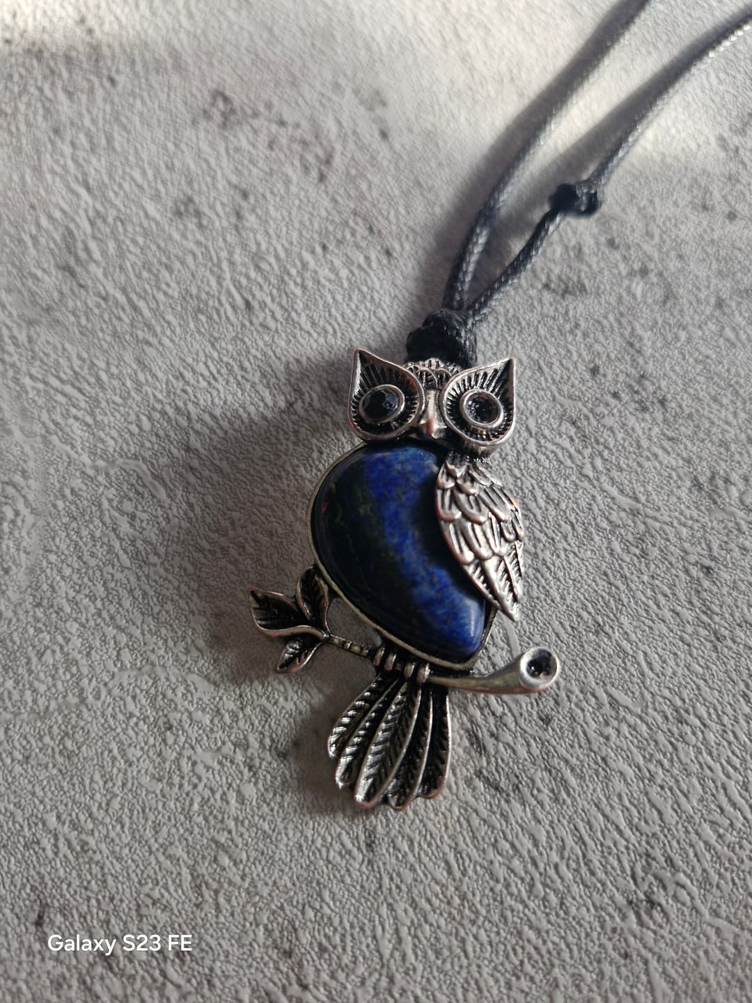 Customer photo review of Collier "Esprit du Hibou" – Guide Intuitif en Pierres de Pouvoir