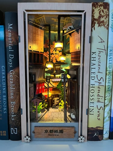 Customer photo review of Kyoto Gion Book Nook Kit