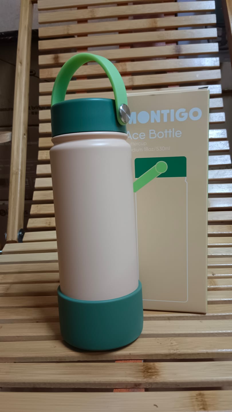 Customer photo review of Wildflower Field Ace Bottle Medium