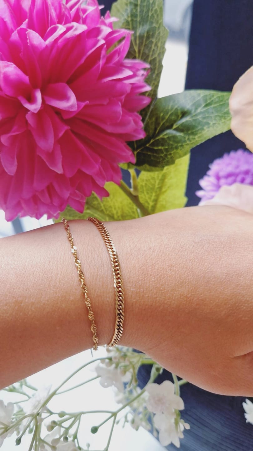 Customer photo review of Fiona Bracelet