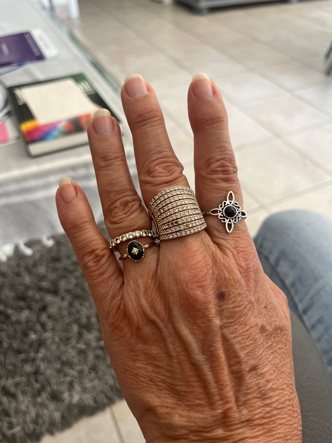 Customer photo review of Bague Ajustable "Énergie Mystique" - Noeud de Sorcière & Obsidienne
