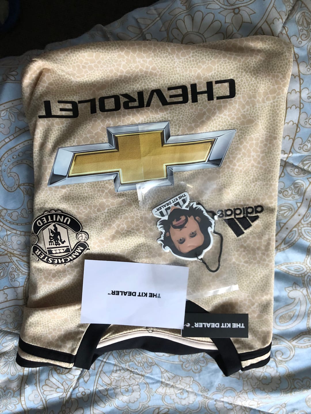 Customer photo review of Manchester United 2019-20 Away