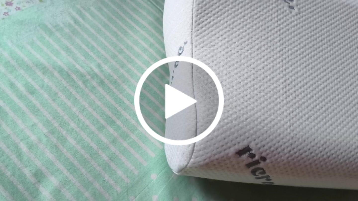 Customer video review of Contour Memory Foam Pillow suitable for Neck & Shoulder Pain